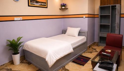 Deluxe Single Room