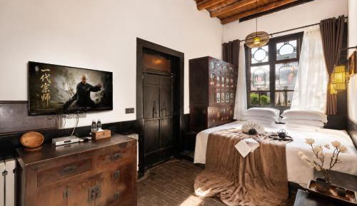 Family Room with Private Bathroom