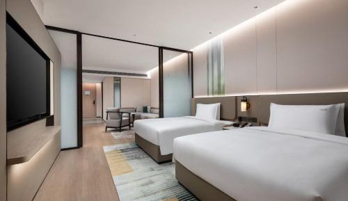 Queen Suite with Two Queen Beds