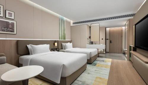 Standard Double Room with Two Double Beds and City View
