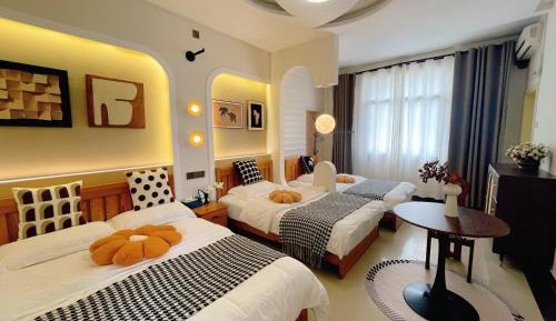 Quadruple Room with Bathroom