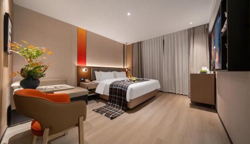 Business Double Room with Gym Access