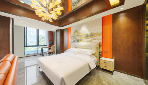 Large Double Room