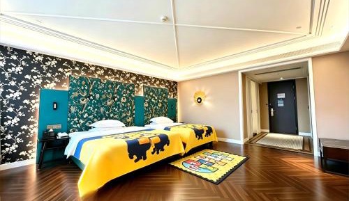 Standard Family Room
