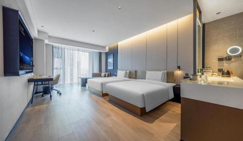 Elegant Twin Room