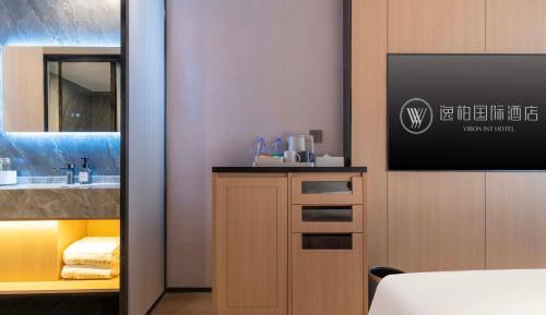 Deluxe Double Room with Bath