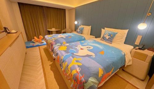 Triple Room with City View