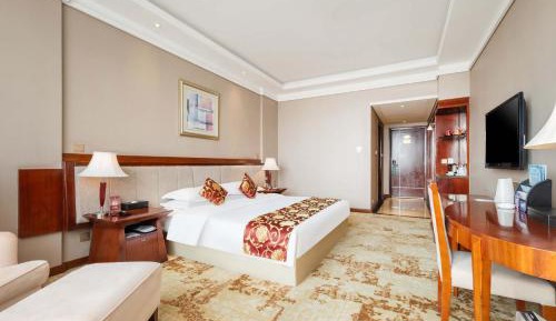 Superior King Room