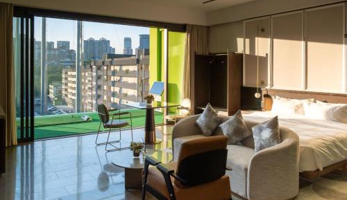 Deluxe Double Room with Balcony