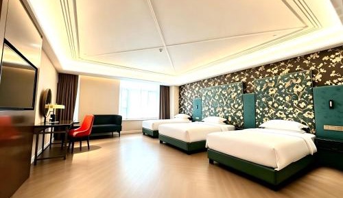 Luxury Triple Room