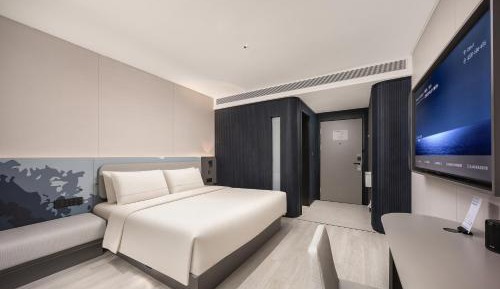 Comfort King Room