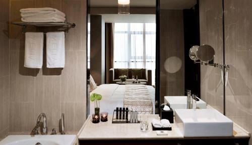Suite The Level