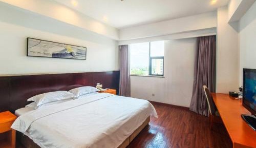 Superior Queen Room