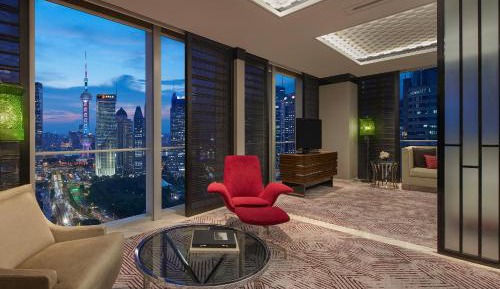 Regent King Suite with River View