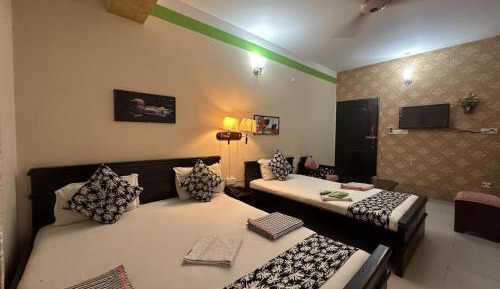 Deluxe Triple Room