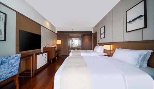 Twin Room with Balcony
