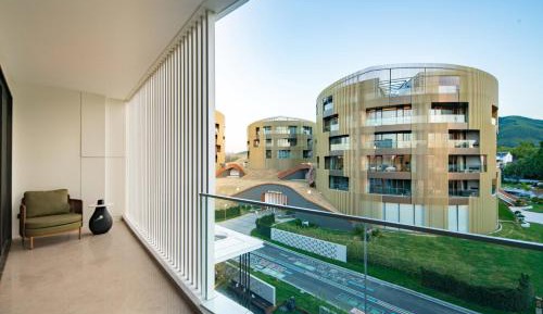 Fang Court Deluxe Twin Room with Courtyard View
