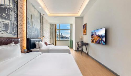 Twin Room with Bath