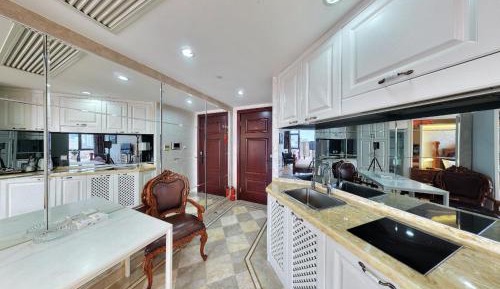 Deluxe Family Suite