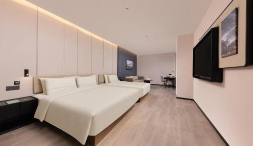 Premium Parent-Child Room