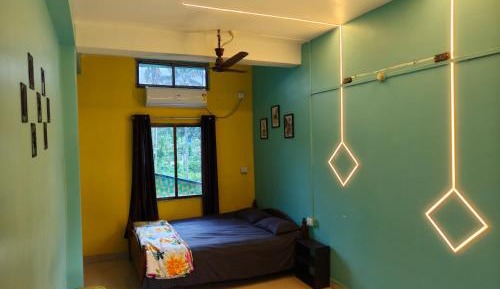 Double or Twin Room with Shared Bathroom