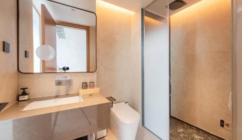 Four-Bedroom Premier Apartment