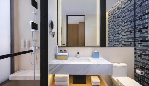 Selected King Room with City View