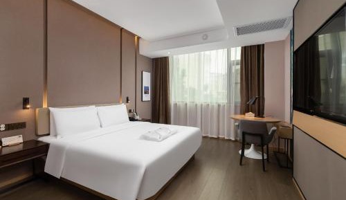 Deluxe Family Suite