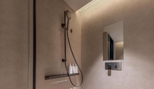 Executive Suite with River View