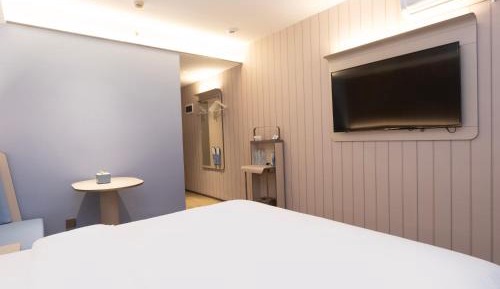 Special Offer King Room without Window