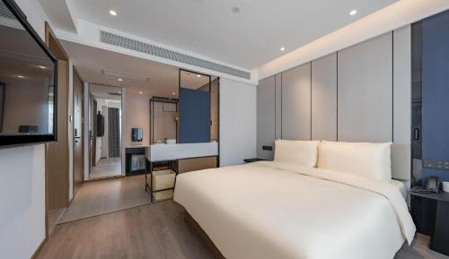 Deluxe Family Suite