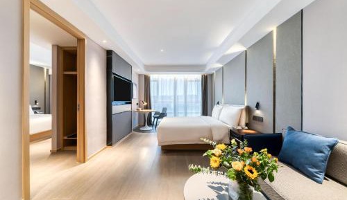 Deluxe Family Suite