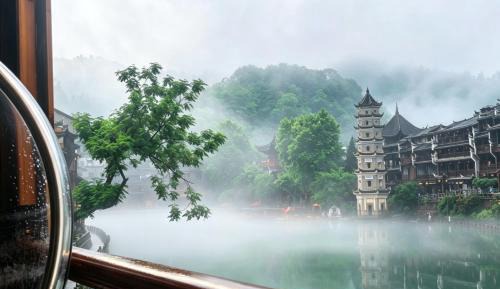 Double Room with Lake View