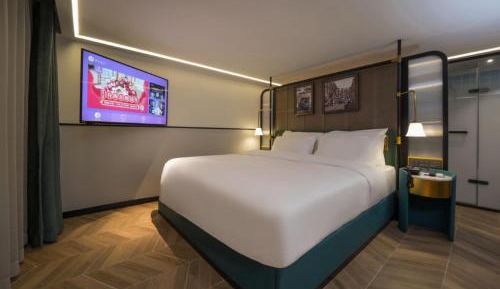 King Room
