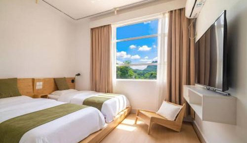 Double Room with Mountain View