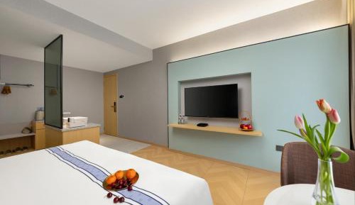 Single Room with Private Bathroom