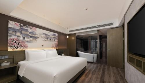 Queen Room with Sea View