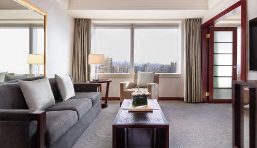 Family Connecting Room 