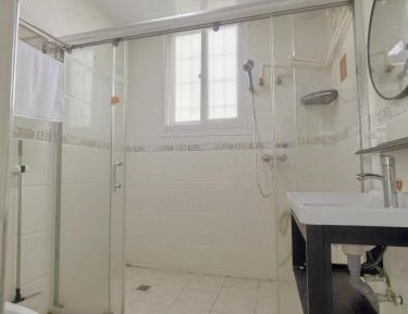 Triple Room with Private Bathroom