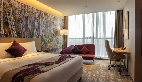 Premier King Room