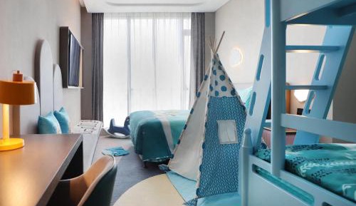 Deluxe Family Room -  Non-Smoking