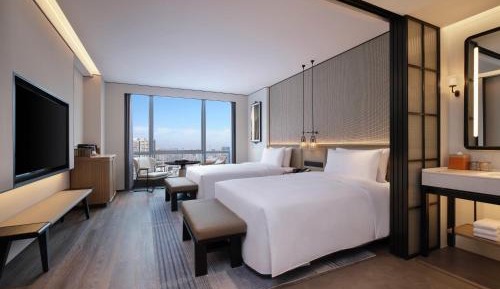 Superior Double Room with Two Double Beds and City View
