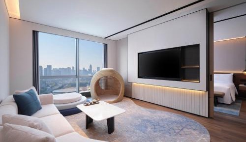 Family Suite with Two Double Beds and Club Lounge Access