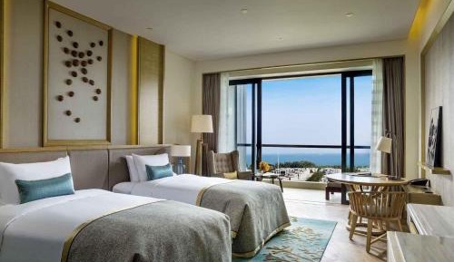 Luxury Twin Room with Ocean View
