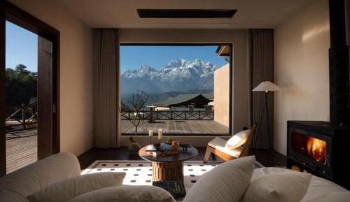 King Room with Mountain View