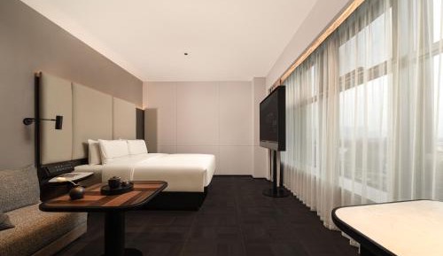 Executive Queen Room