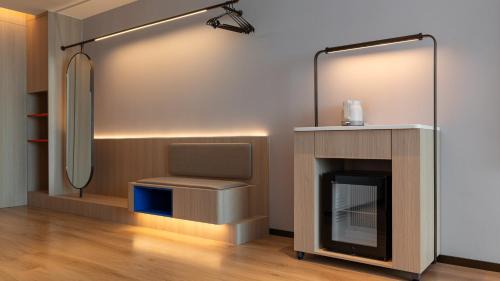 Standard King Room - Accessible