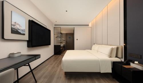 Executive Queen Room