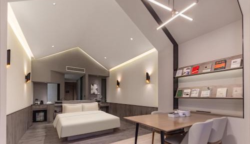 Business Double Room with Tea Room