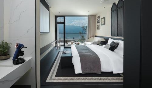 Double Room with Balcony and Sea View